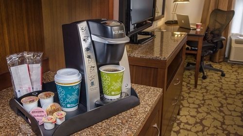 ヒルトン ガーデン イン ジャクソンヴィル ノースカロライナ ジャクソンビル エクステリア 写真
